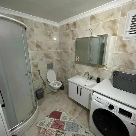 Apartment Merkezi Ferah Uzungol Yolu Uzerinde 3+1 Daire Trabzon